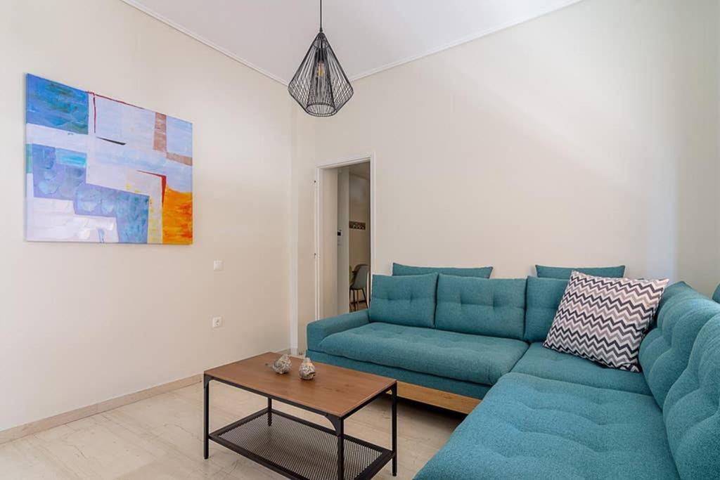 Cozy Flat With 1 Bedroom Next To Metro Station 雅典 外观 照片