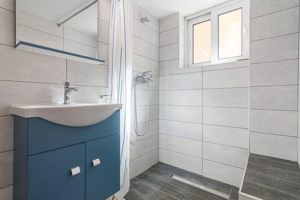 Cozy Flat With 1 Bedroom Next To Metro Station 雅典 外观 照片
