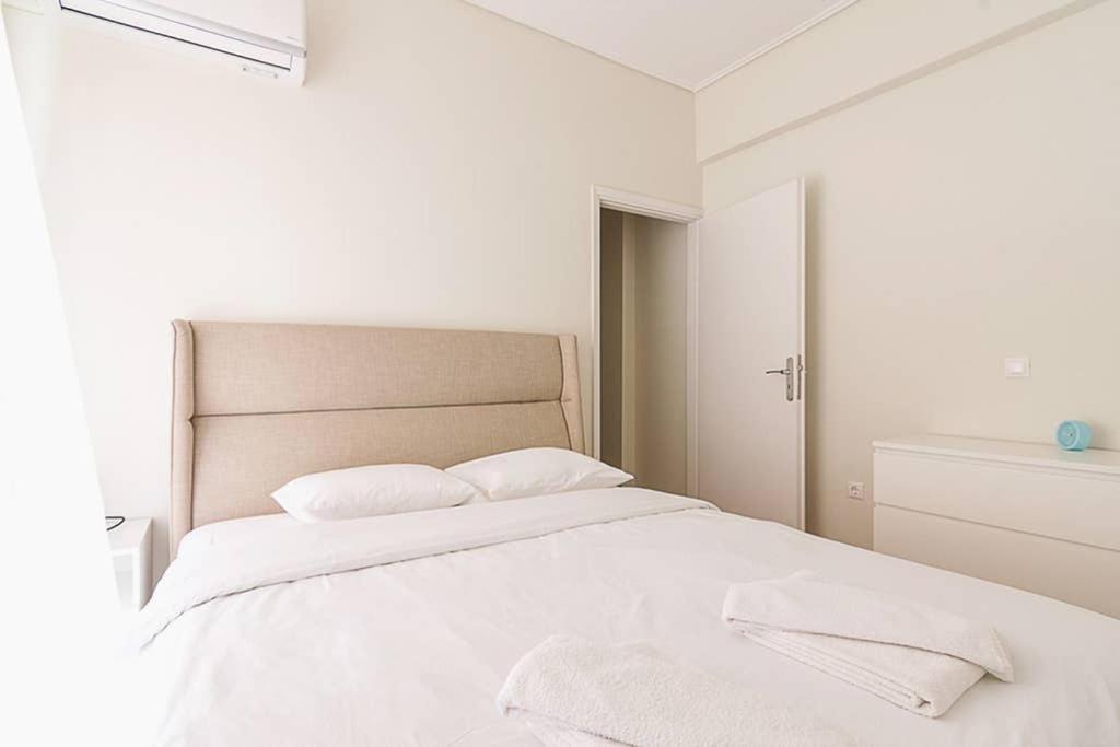 Cozy Flat With 1 Bedroom Next To Metro Station 雅典 外观 照片