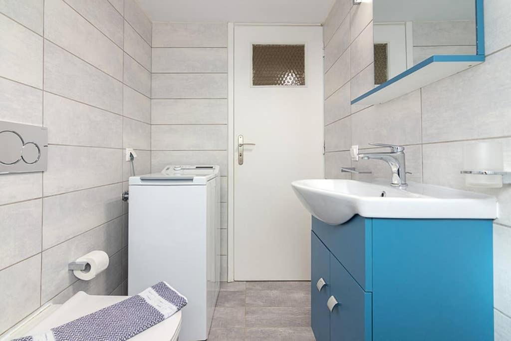 Cozy Flat With 1 Bedroom Next To Metro Station 雅典 外观 照片